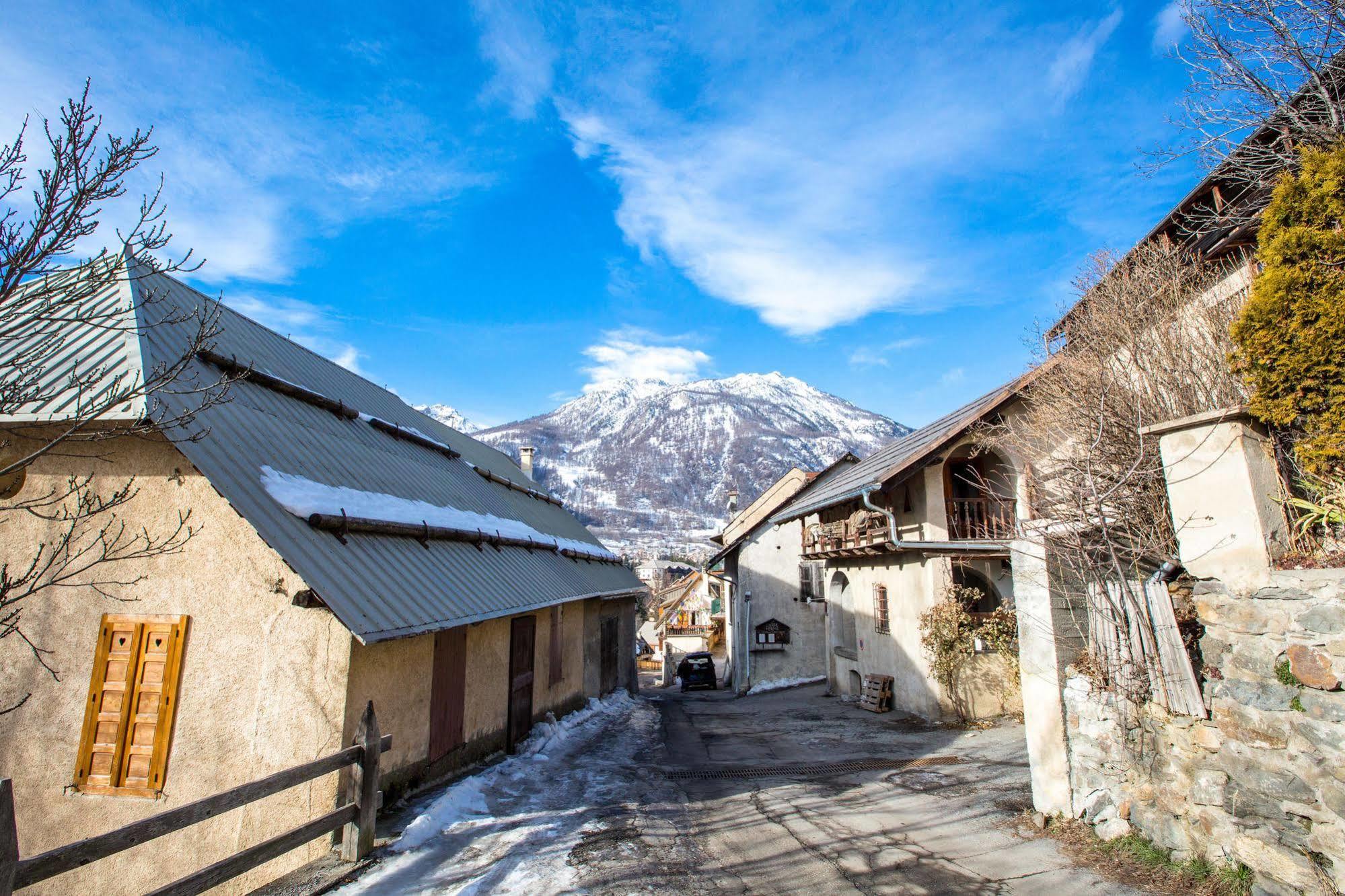 Langley Hotel La Vieille Ferme La Salle-les-Alpes Eksteriør billede