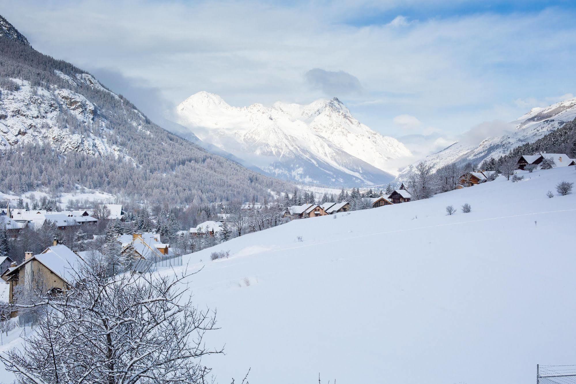 Langley Hotel La Vieille Ferme La Salle-les-Alpes Eksteriør billede