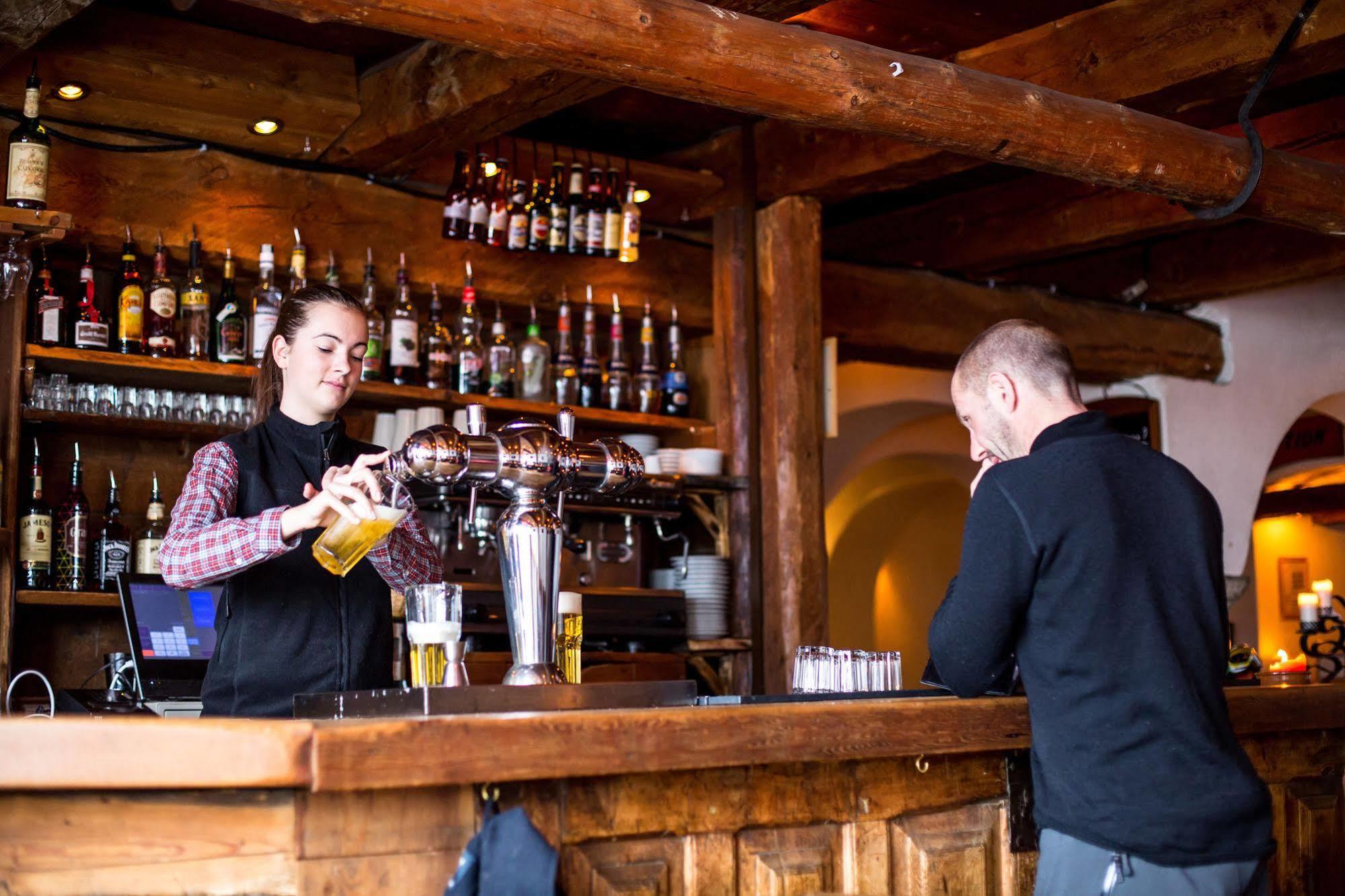 Langley Hotel La Vieille Ferme La Salle-les-Alpes Eksteriør billede